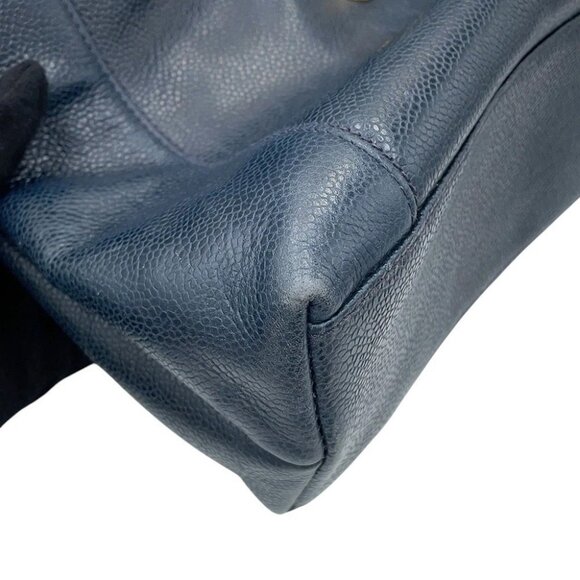 CHANEL ChainShoulder Calfskin Navy - Picture 4 of 16